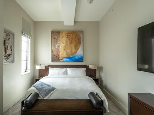 Suite con cama extragrande del hotel The Marmara Park Avenue. Foto 5
