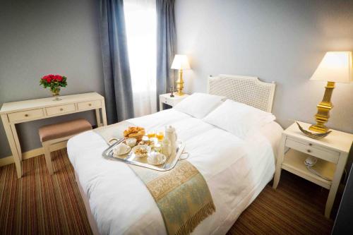 Habitación Doble del hotel Champerret Héliopolis. Foto 4