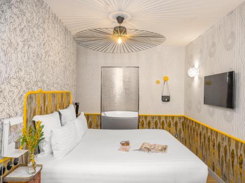 Suite Junior Neo Retro del hotel Crayon Rouge. Foto 6