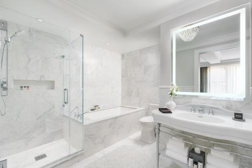 Suite Junior con cama extragrande del hotel The Wallace. Foto 1