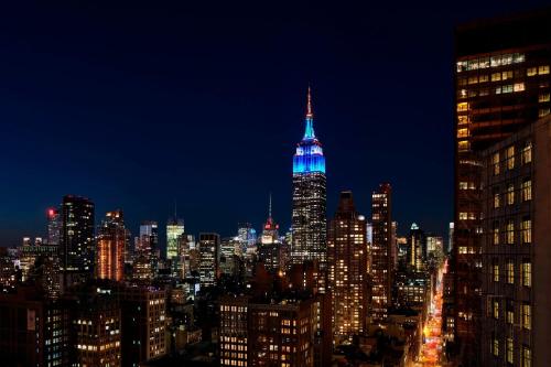 Loft con vistas a la ciudad del hotel The New York Edition. Foto 4