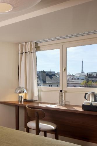 Room with Eiffel Tower View del hotel D'argenson. Foto 4