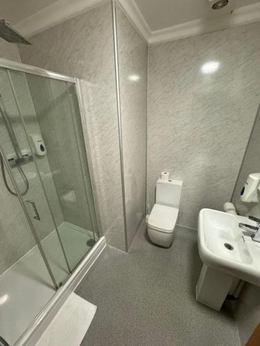 Habitación Familiar Deluxe del hotel Epsilon. Foto 4