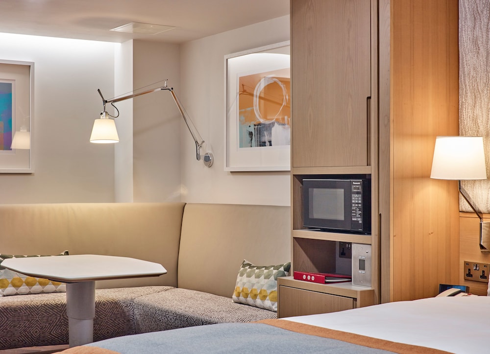 Suite, cocina básica (One Room) del hotel Club Quarters Covent Garden Holborn. Foto 6