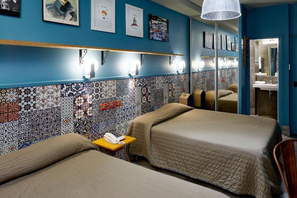 Habitación con 2 camas individuales del hotel De Roubaix