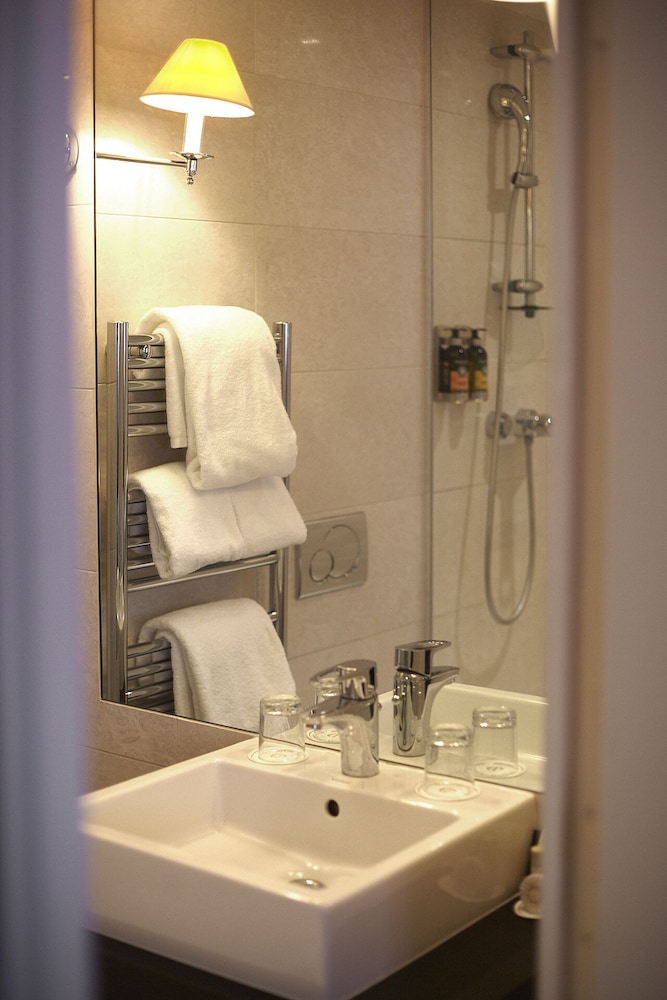 Habitación doble superior del hotel Du Danube Saint Germain. Foto 5