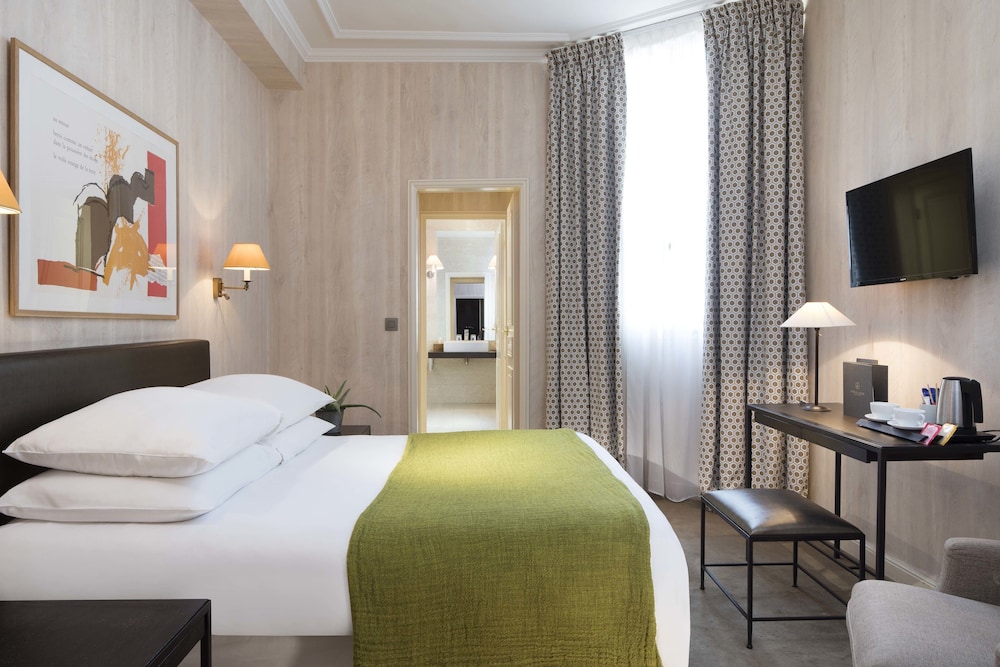 Habitación doble Prestige con vistas al patio del hotel Du Danube Saint Germain