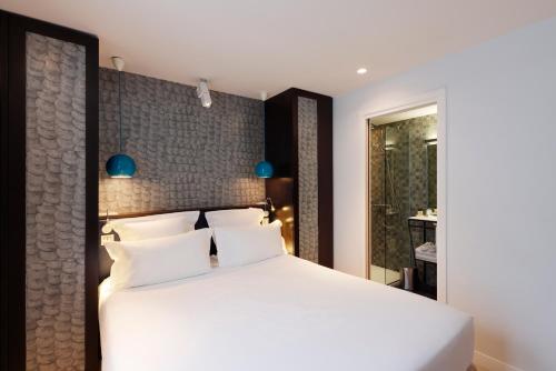 Habitación Doble Superior con acceso al spa y masajes del hotel Eden. Foto 1