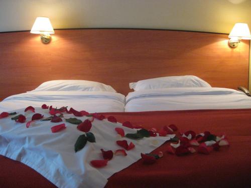 Habitación Doble Superior del hotel Eden Montmartre. Foto 7