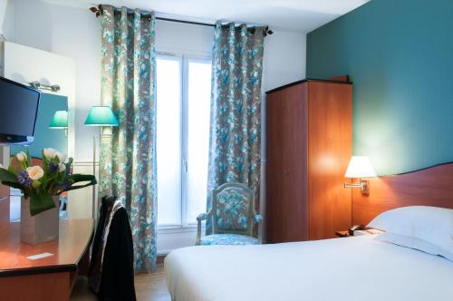 Habitación Doble Superior del hotel Eden Montmartre. Foto 10