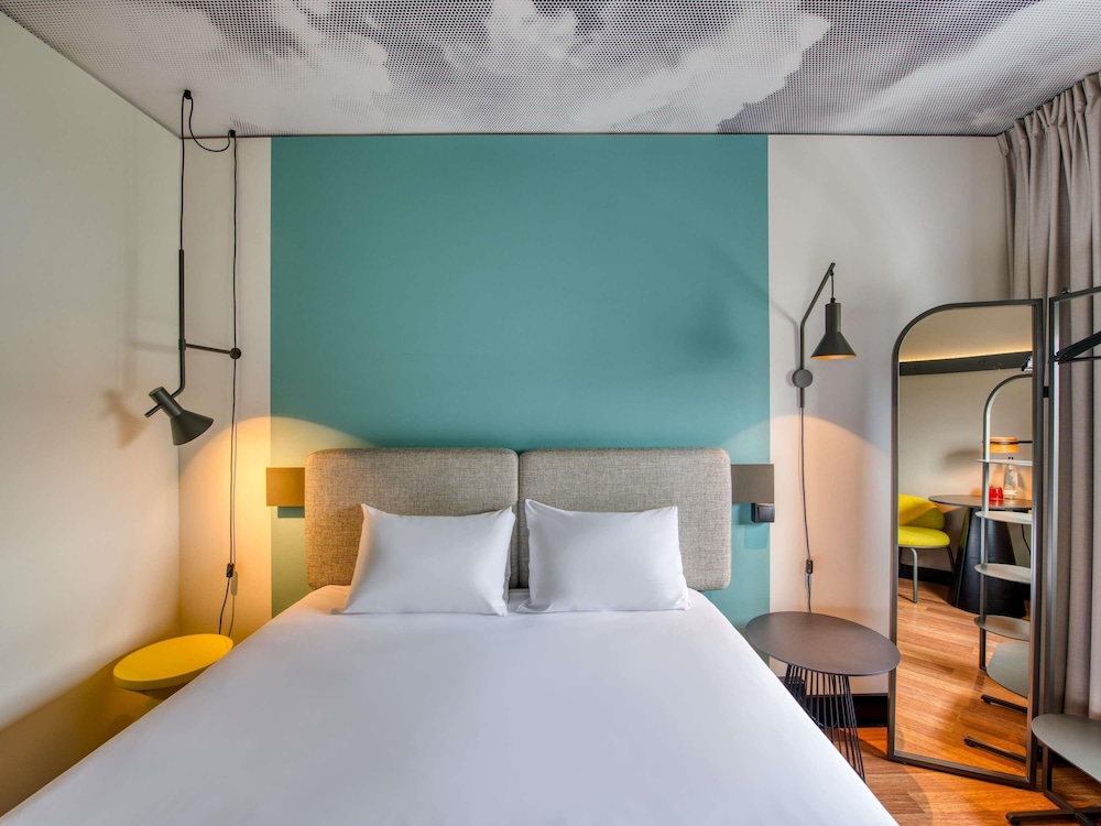 Habitación estándar doble, 1 cama de matrimonio del hotel ibis Berlin Kurfürstendamm. Foto 2