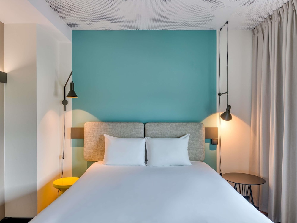 Habitación estándar doble, 1 cama de matrimonio del hotel ibis Berlin Kurfürstendamm. Foto 4