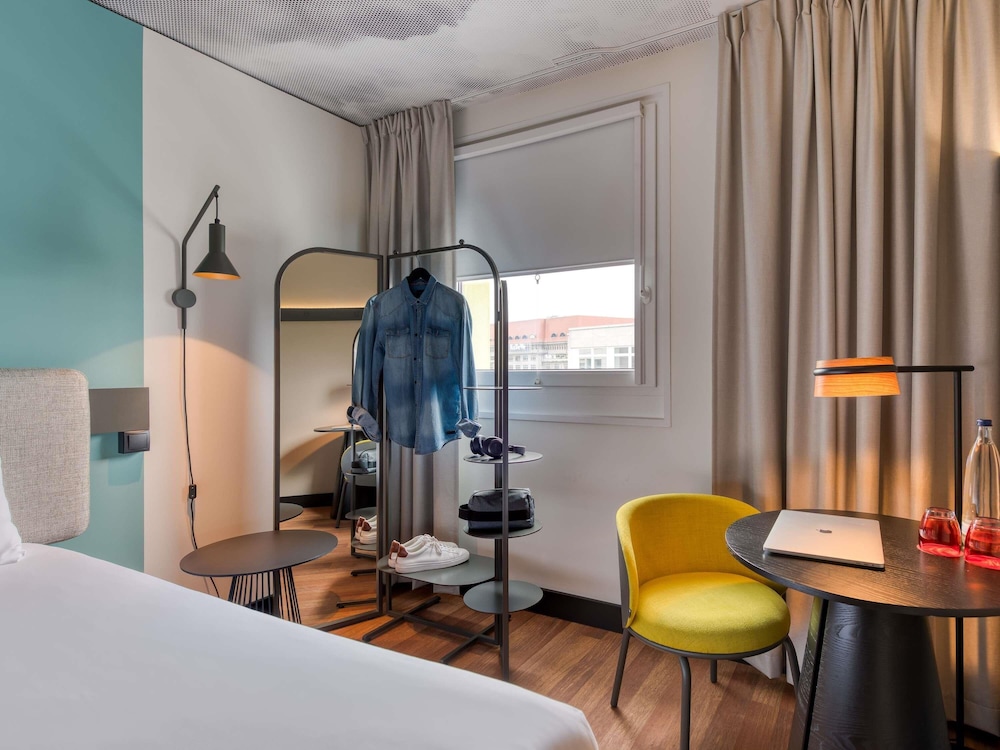 Habitación estándar doble, 1 cama de matrimonio del hotel ibis Berlin Kurfürstendamm. Foto 6