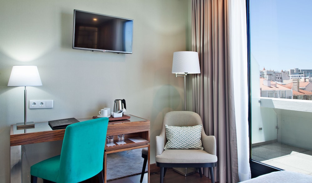 Habitación ejecutiva con 2 camas individuales del hotel Turim Saldanha. Foto 4