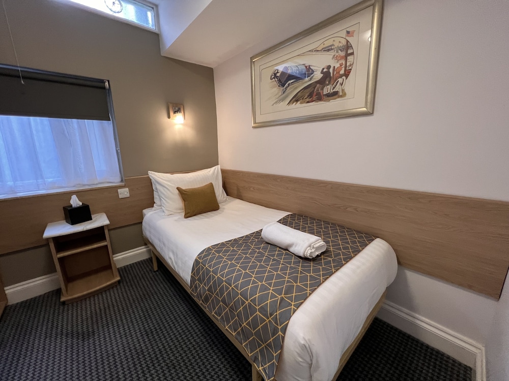 Habitación individual básica, baño compartido del hotel The Princess – St Pancras Group