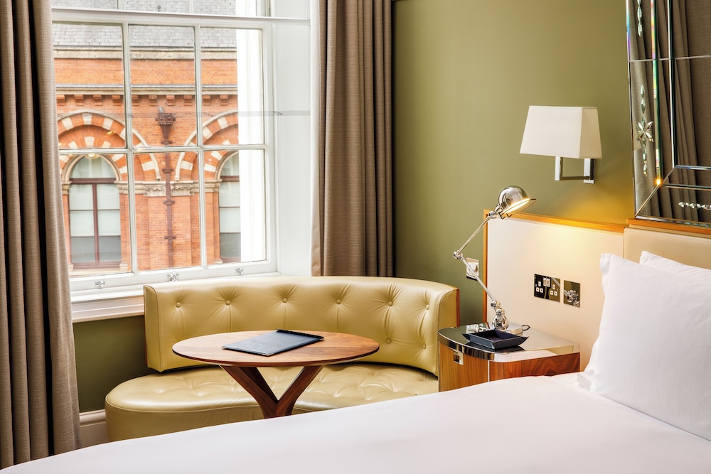 Victorian, Larger Guest Room, King del hotel Great Northern , A Tribute Portfolio , London. Foto 3