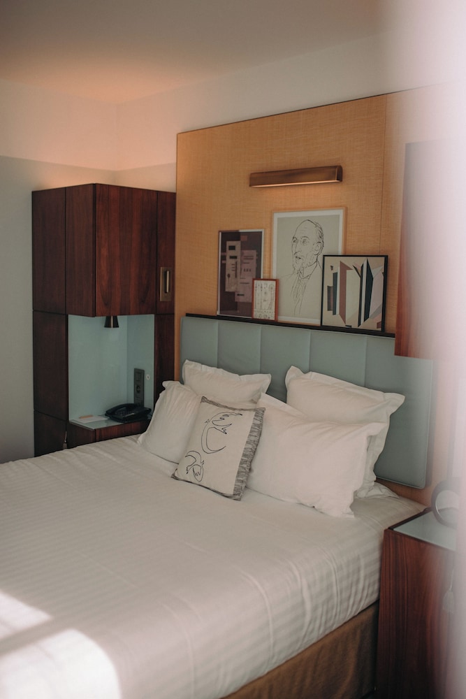 Habitación clásica doble del hotel Eiffel Blomet. Foto 2