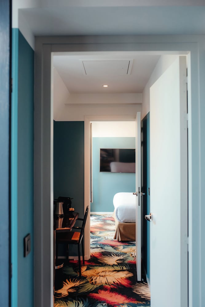 Suite, 1 habitación, terraza del hotel Eiffel Blomet. Foto 1