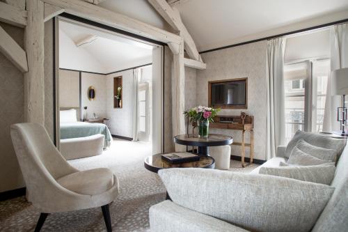 Suite with Terrace Club del hotel Esprit Saint-germain