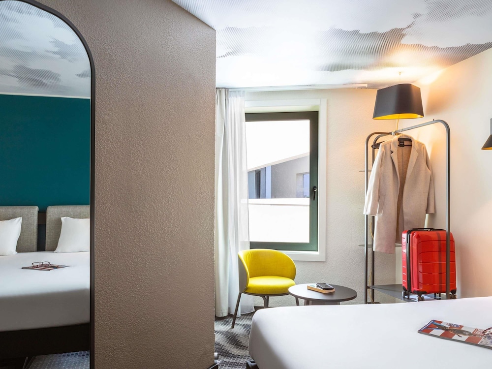 Habitación estándar, 1 cama doble del hotel Ibis Paris Coeur D'orly Airport. Foto 2