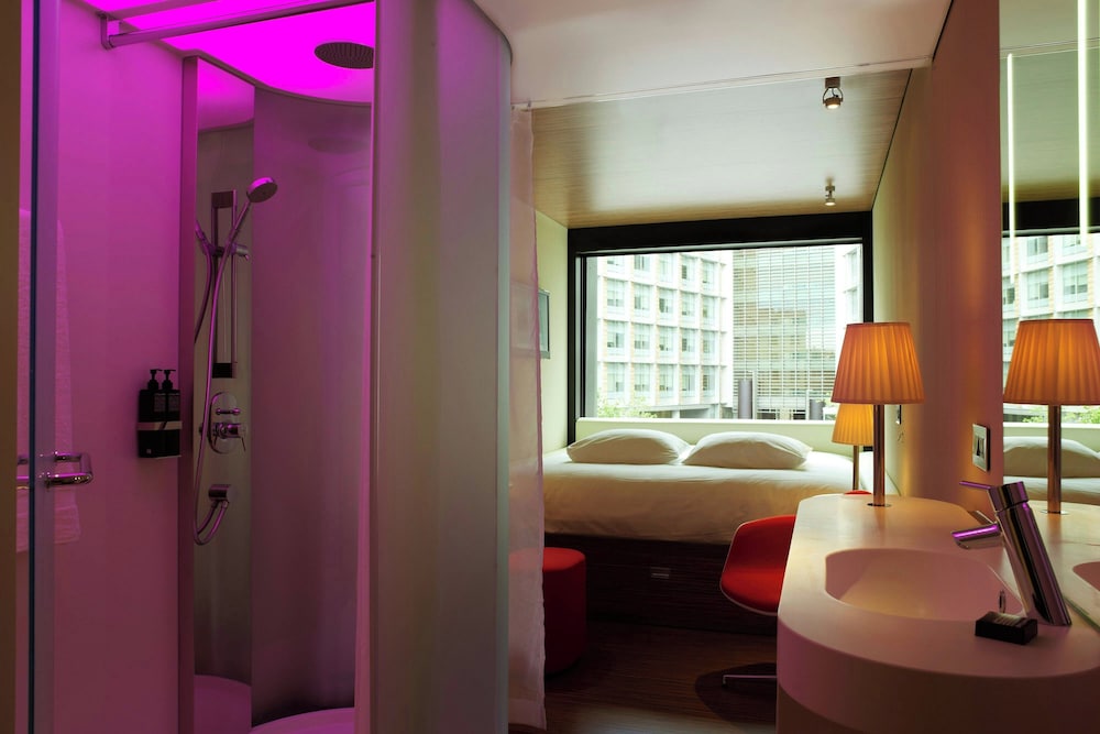 Habitación, 1 cama de matrimonio grande (High Floor) del hotel Citizenm London Bankside. Foto 13