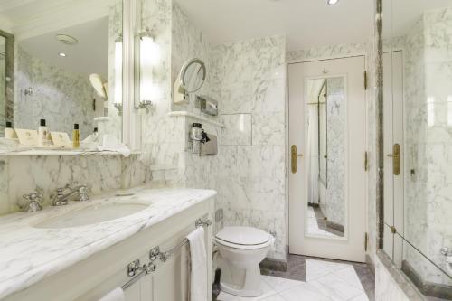 Habitación Doble Superior del hotel Luxembourg Parc. Foto 4