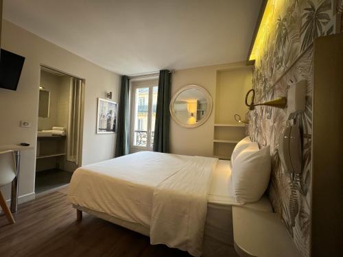 Habitación Doble Confort del hotel Nation Montmartre. Foto 6