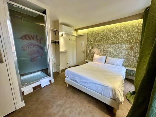 Habitación Doble Confort del hotel Nation Montmartre. Foto 7