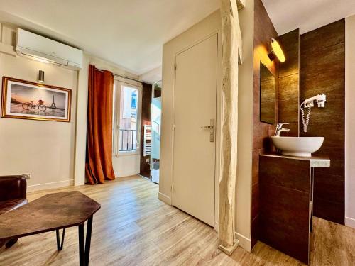 Room View Silver del hotel Nation Montmartre. Foto 1