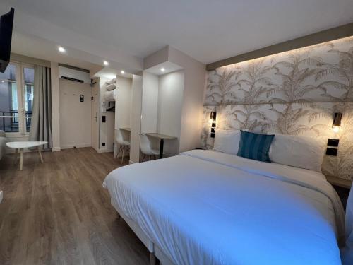 Habitación Prestige del hotel Nation Montmartre. Foto 2