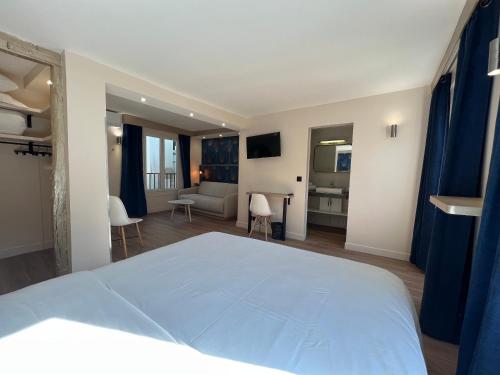 Habitación Prestige del hotel Nation Montmartre. Foto 5