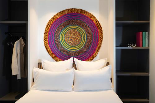 Habitación Doble Estándar del hotel Saint-Marcel. Foto 4