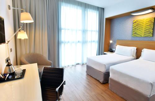 Habitación Doble adaptada para personas de movilidad reducida - 2 camas del hotel Hilton Garden Inn Milan North