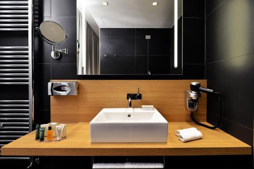 Habitación Familiar del hotel Hilton Garden Inn Milan North. Foto 4