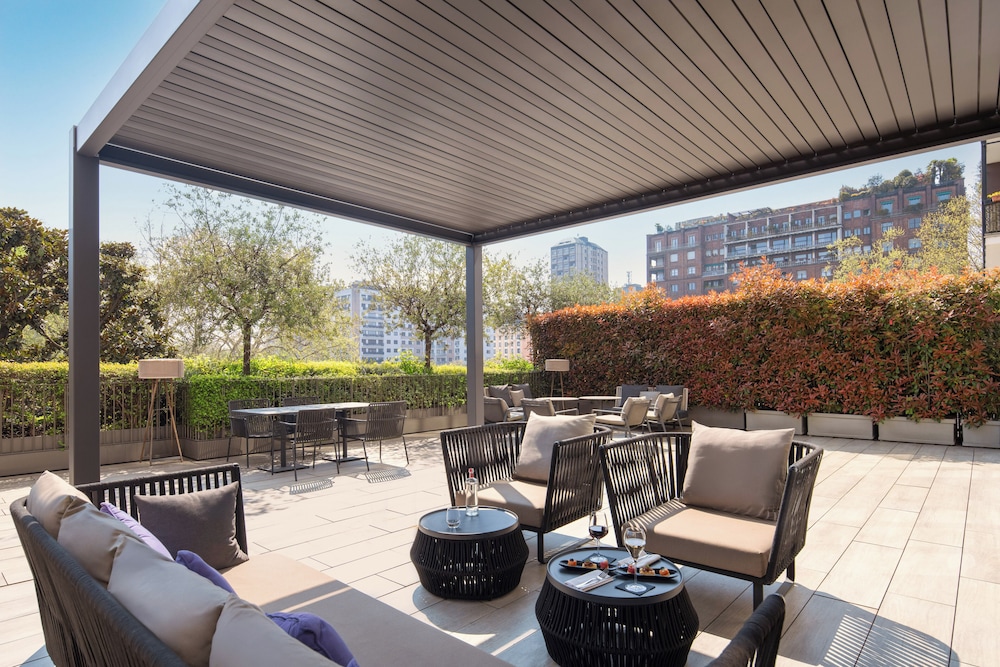 Ultimate ME+ Suite con Terraza del hotel Me Milan - Il Duca. Foto 12