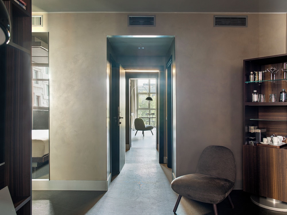 Interconnecting Extra ME+ Junior Suite del hotel Me Milan - Il Duca. Foto 2
