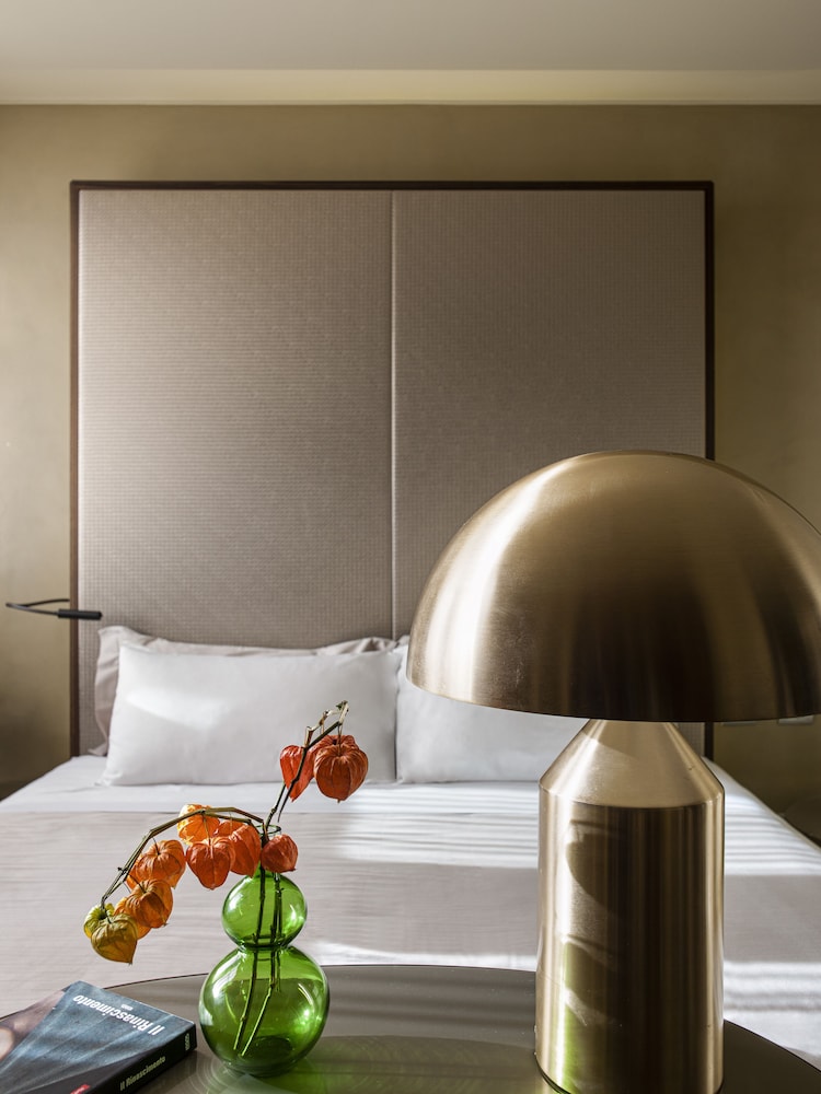 Superior ME Extra Space del hotel Me Milan - Il Duca. Foto 1