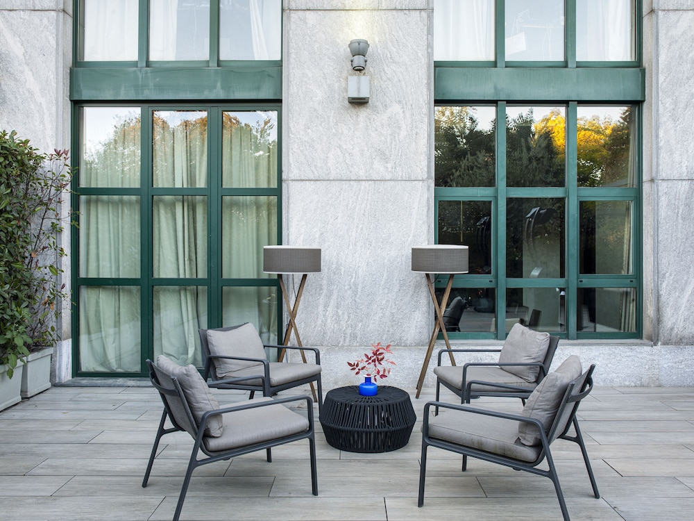 2 Bedrooms Beyond ME+ Suite con Terraza del hotel Me Milan - Il Duca. Foto 1