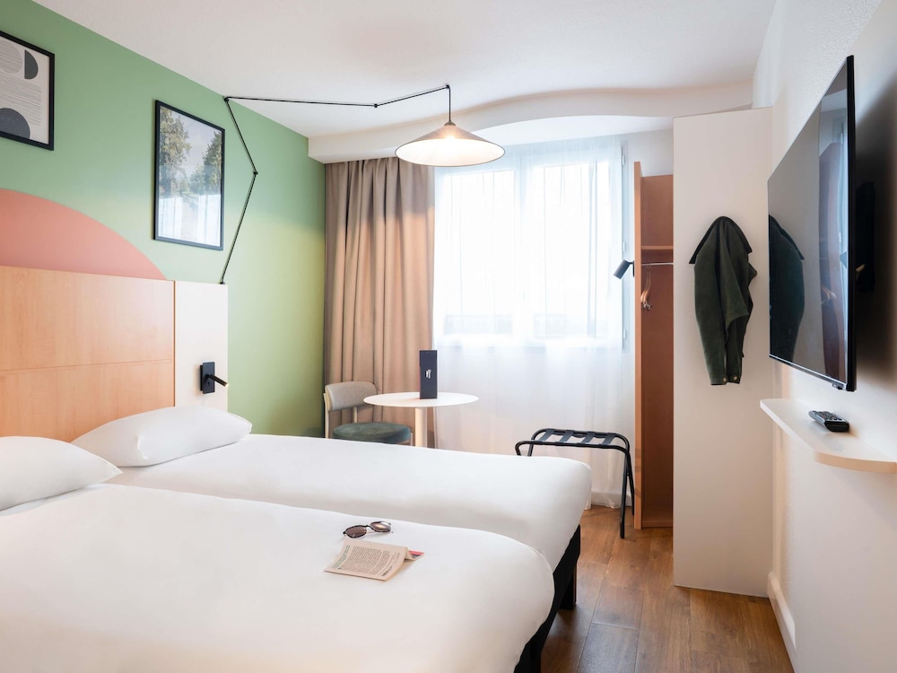 Habitación Standard con dos camas individuales del hotel Ibis Marne La Vallée Val D'europe