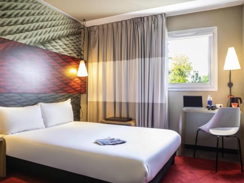 Habitación Doble - Adaptada para personas de movilidad reducida del hotel Ibis Massy