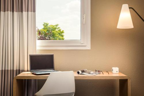 Habitación Doble Estándar del hotel Ibis Massy. Foto 5