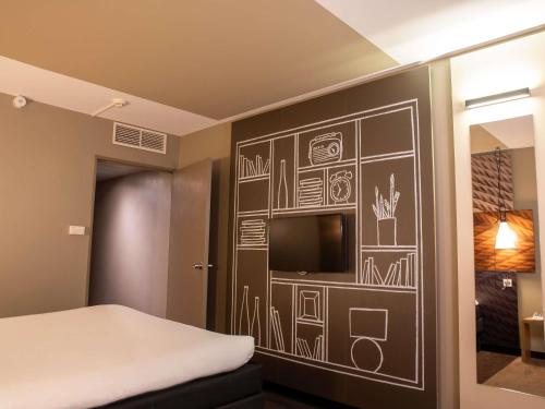 Habitación Doble Estándar - Adaptada para personas con discapacidad del hotel Ibis Paris Bercy Village 12ème. Foto 1