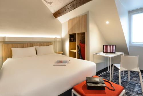 Habitación Doble Estándar del hotel ibis Paris Gare de L' Est 10ème. Foto 6