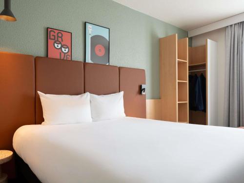 Habitación Doble Estándar del hotel Ibis Paris Gare De Lyon Ledru Rollin 12ème. Foto 6
