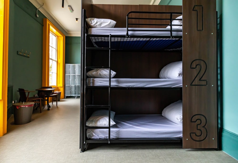 Dormitorio compartido estándar, dormitorio mixto (1 Bed in a 12 Bed Dorm) del hotel Publove The White Ferry, Victoria. Foto 4