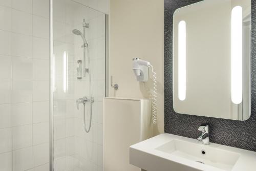Habitación Doble Estándar del hotel Ibis Paris Père Lachaise