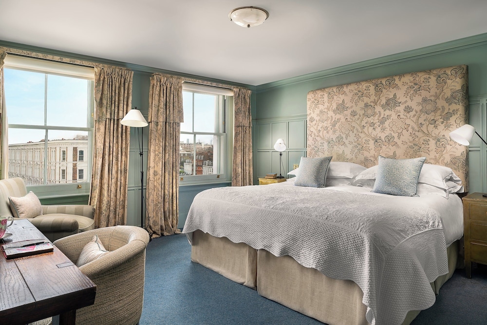 Habitación ejecutiva del hotel The Pelham London - Starhotels Collezione. Foto 2