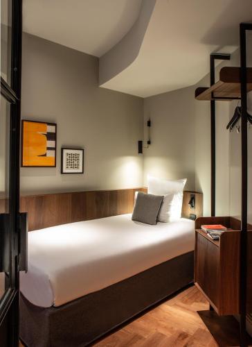 Habitación Individual del hotel Flanelles Paris. Foto 7