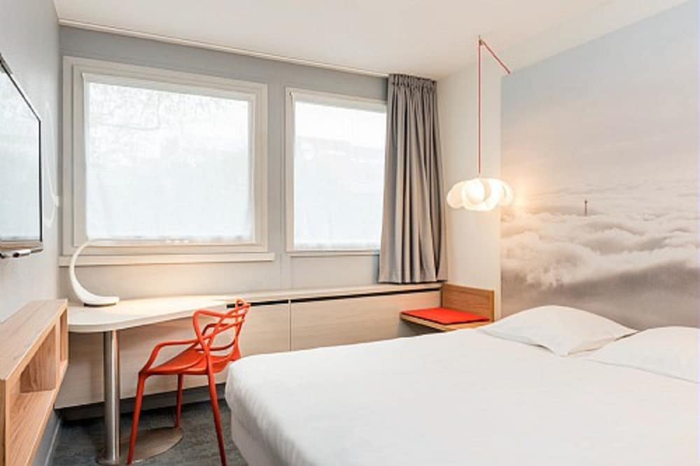 Habitación estándar, 1 cama doble del hotel Ibis Styles Paris Velizy. Foto 3