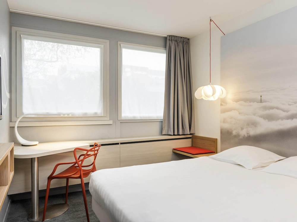 Habitación estándar, 1 cama doble del hotel Ibis Styles Paris Velizy. Foto 4